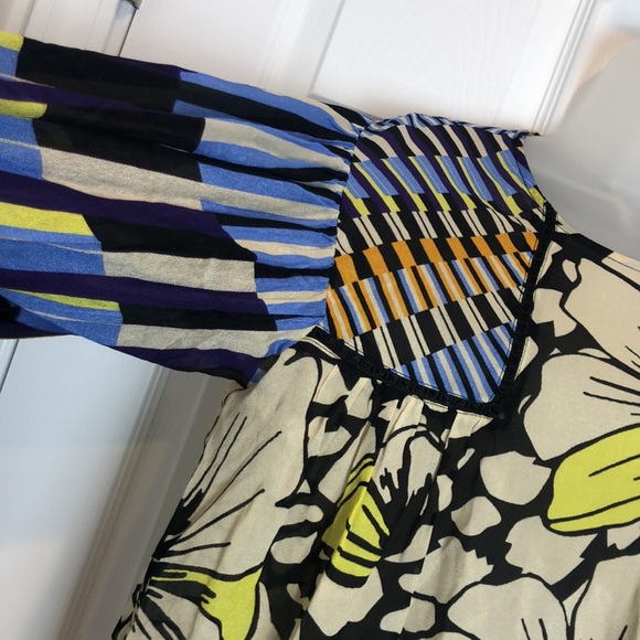 Bl-nk Miranda Peasant Blouse MP Black Motif Anthro - Picture 12 of 15